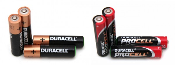 1-5v-aaa-duracel-copper-top-vs-duracell-procell-alkaline-batteries