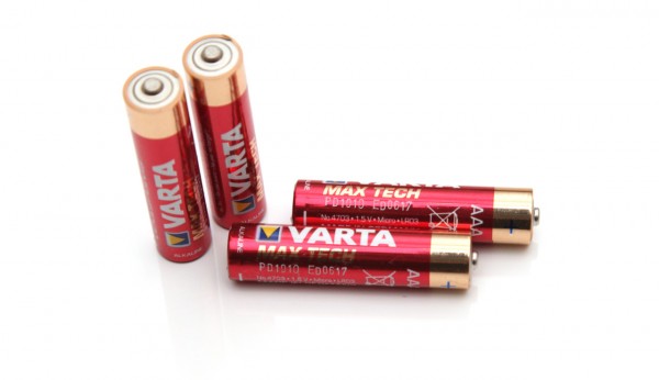 1-5v-aaa-varta-max-tech-alkaline-battery