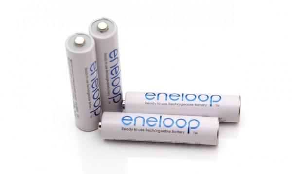 1-2v-aaa-800-mah-sanyo-eneloop-nimh-battery