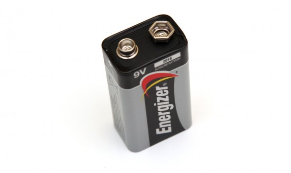 9v-energizer-alkaline-battery