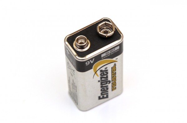 9v-energizer-industrial-alkaline-battery